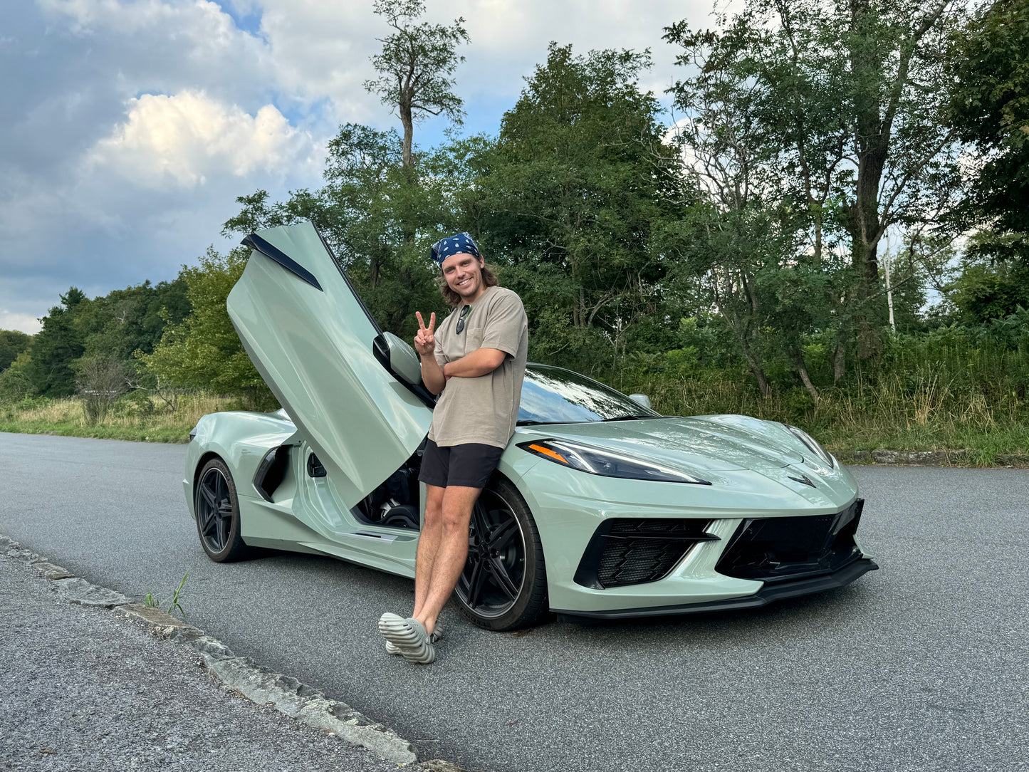 C8 Corvette Vertical Doors Kit Installation