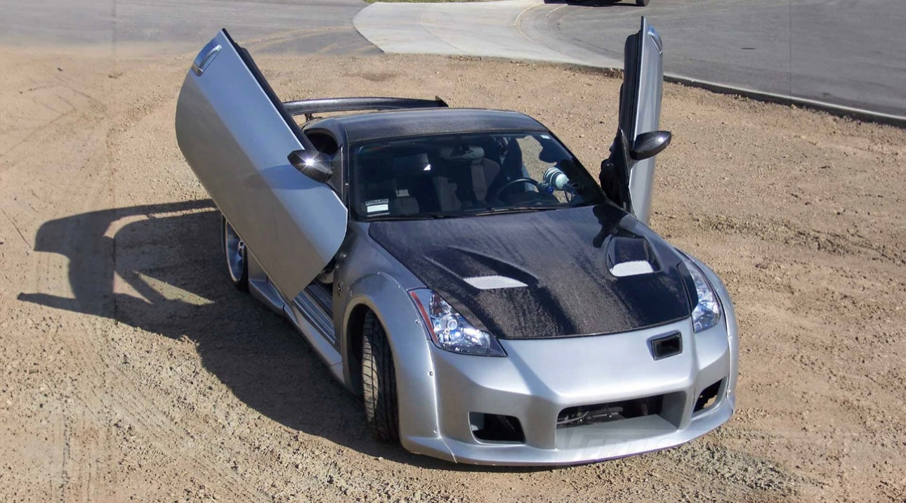 Nissan 350Z (2003-2009) Vertical Doors Kit + At-Home Installation