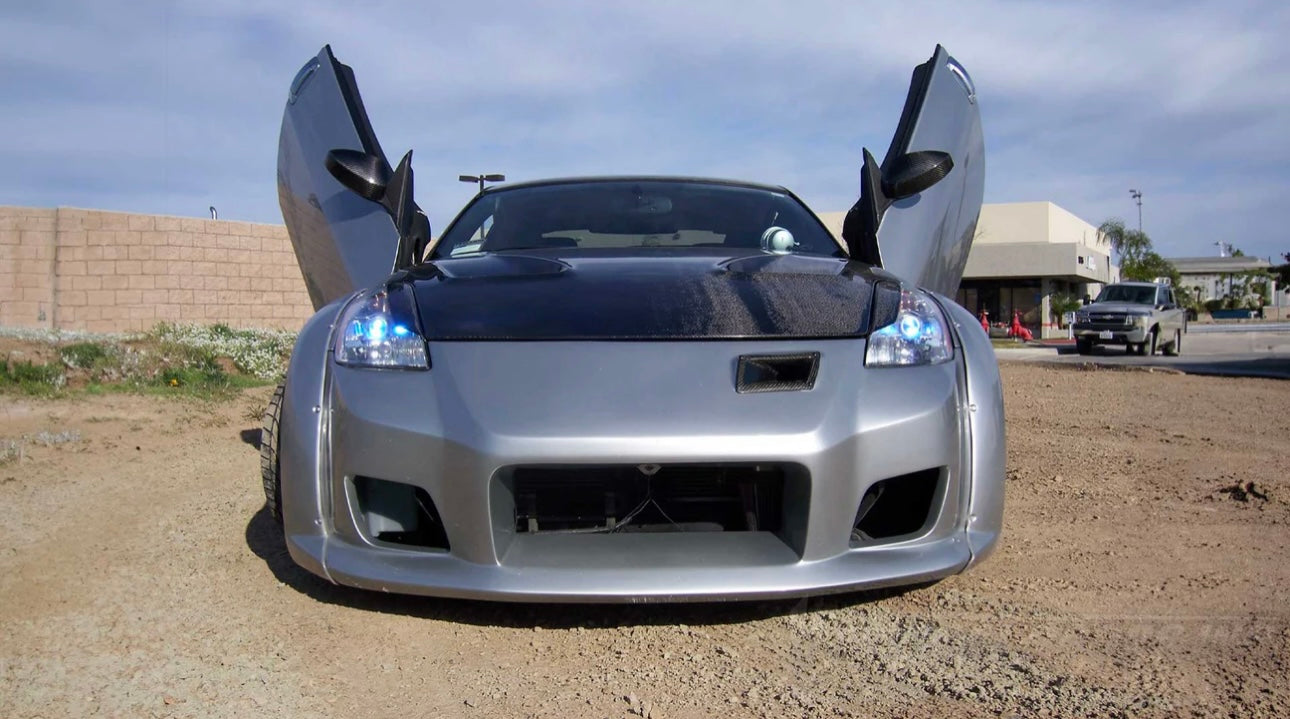 Nissan 350Z (2003-2009) Vertical Doors Kit + At-Home Installation