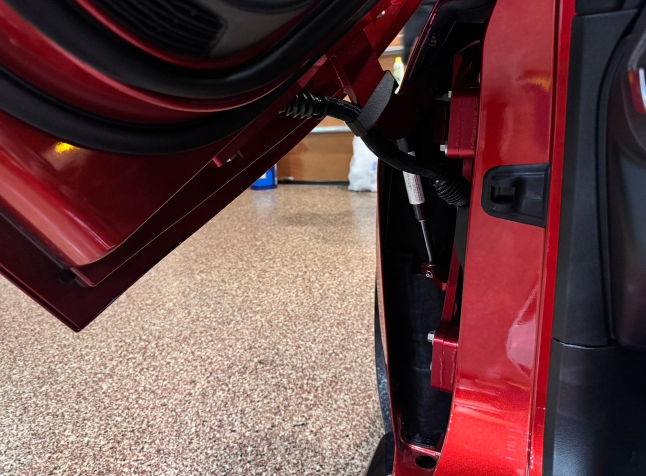 C8/Z06/E-Ray Wire Harness Clip (Pair)