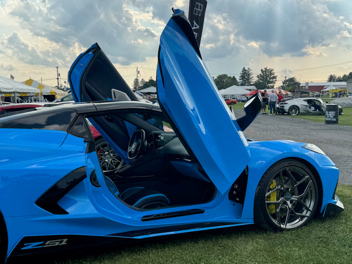 Corvette with Bokeyno Motorsports vertical doors and AEROLARRI wheels, photo 5
