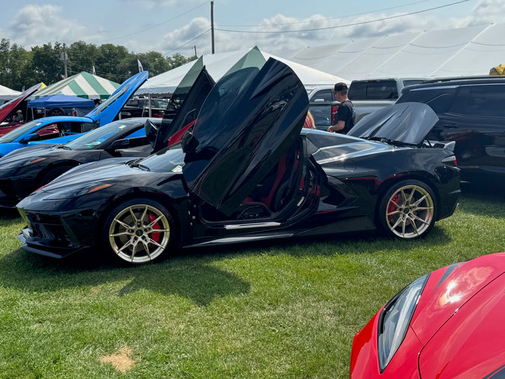 Corvette with Bokeyno Motorsports vertical doors and AEROLARRI wheels, photo 8